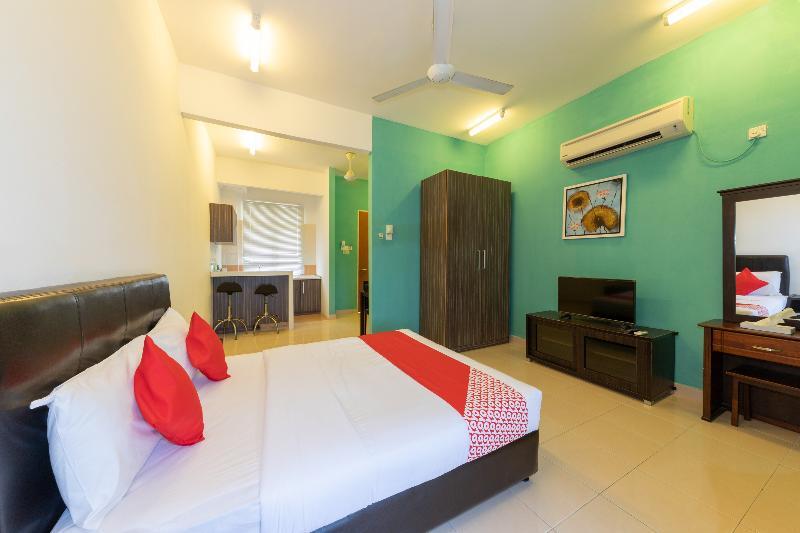 Seri Bayu Resort Hotel Sungai Pelek Ngoại thất bức ảnh